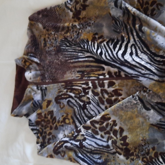 Kaktus XL Women's Velour Animal Print Zippered Top Side Pockets - Picture 1 of 8
